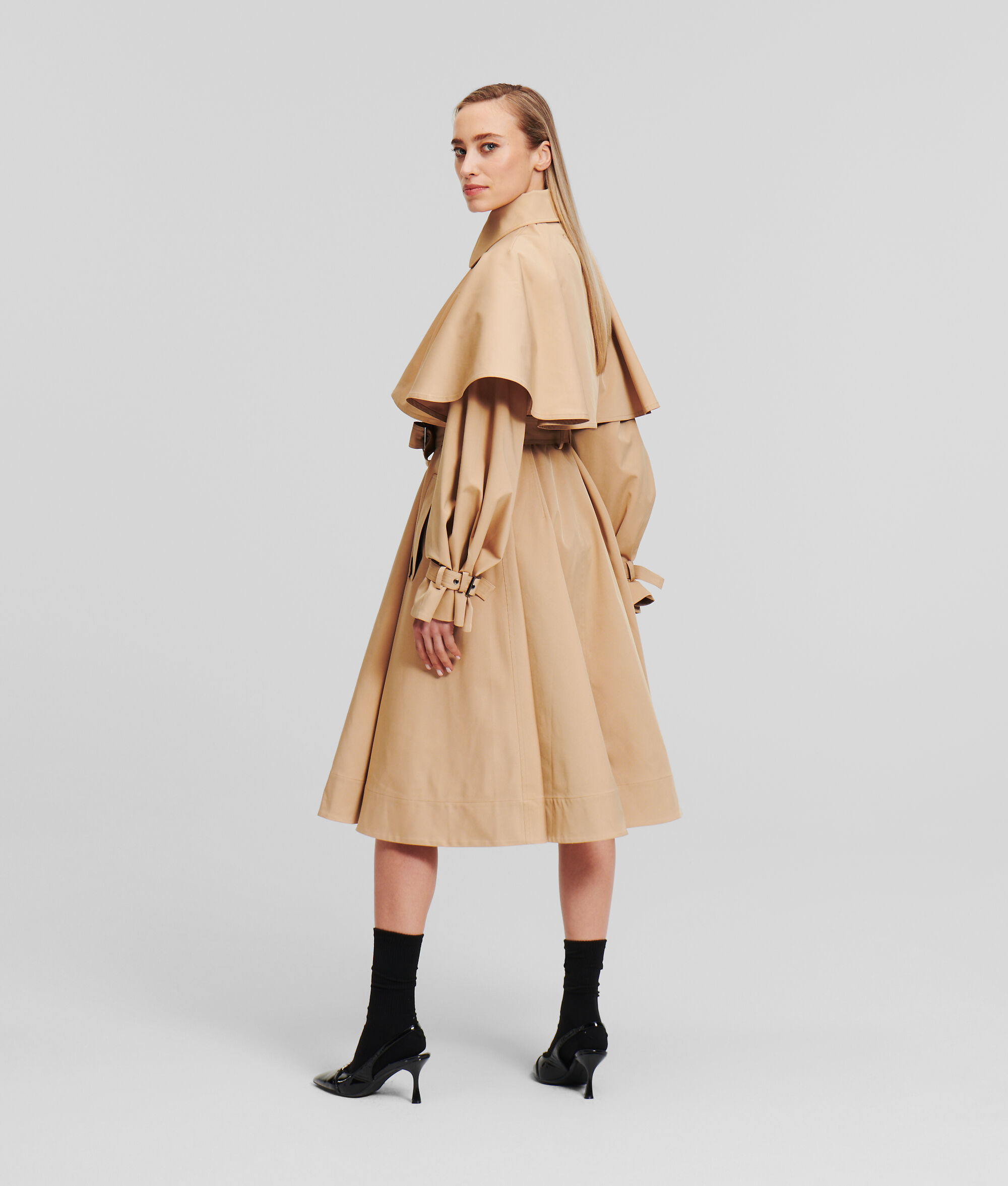 (image for) Intuitive Transformer Trench Coat